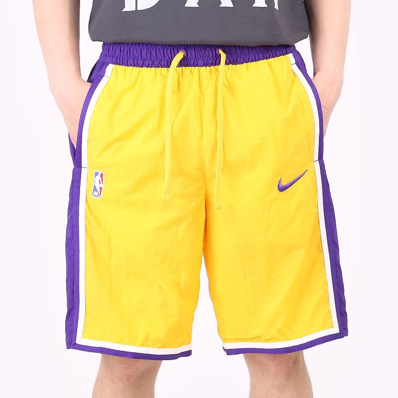 мужские желтые шорты  Nike Los Angeles Lakers Courtside Heritage Shorts CV5602-728 - цена, описание, фото 3